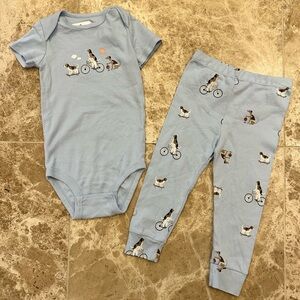BNWT Pekkle Organic Cotton Blue Onesie with Pants Set in Dog Print